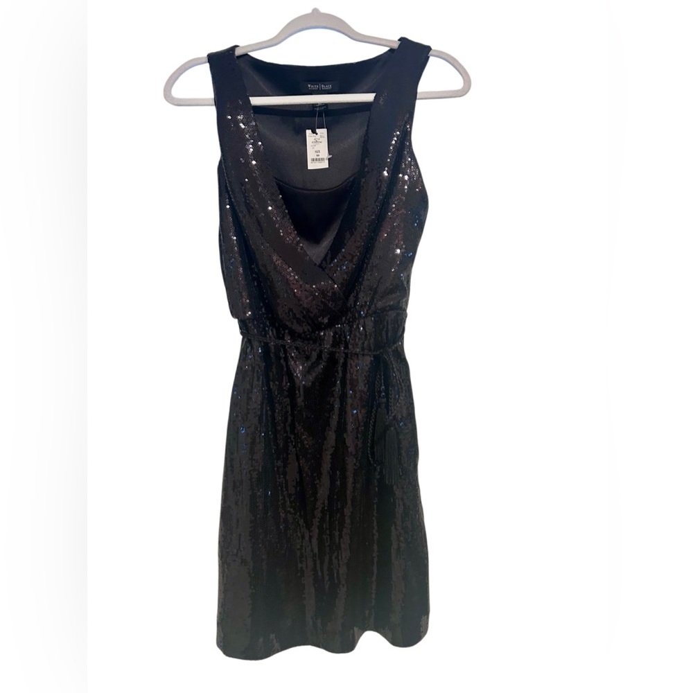 🆕 NWT White House Black Market Black Sequin Mini Dress Size 00
